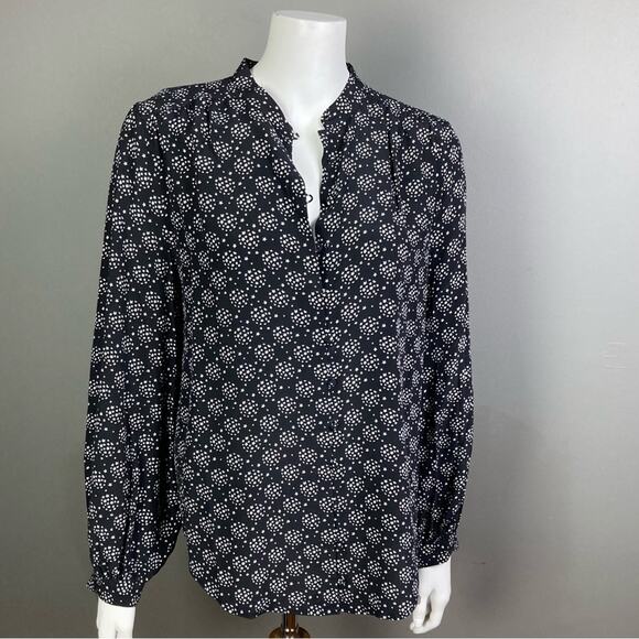Equipment top medium NWT silk black white star ball long sleeve Cornelia button - Picture 6 of 16